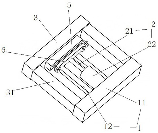 An easy-to-operate needle row replacement device for a carding machine