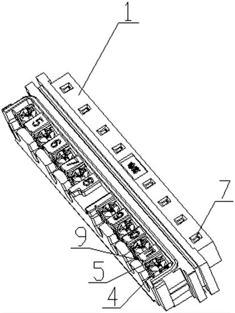 Plug-in terminal strip used for ammeter