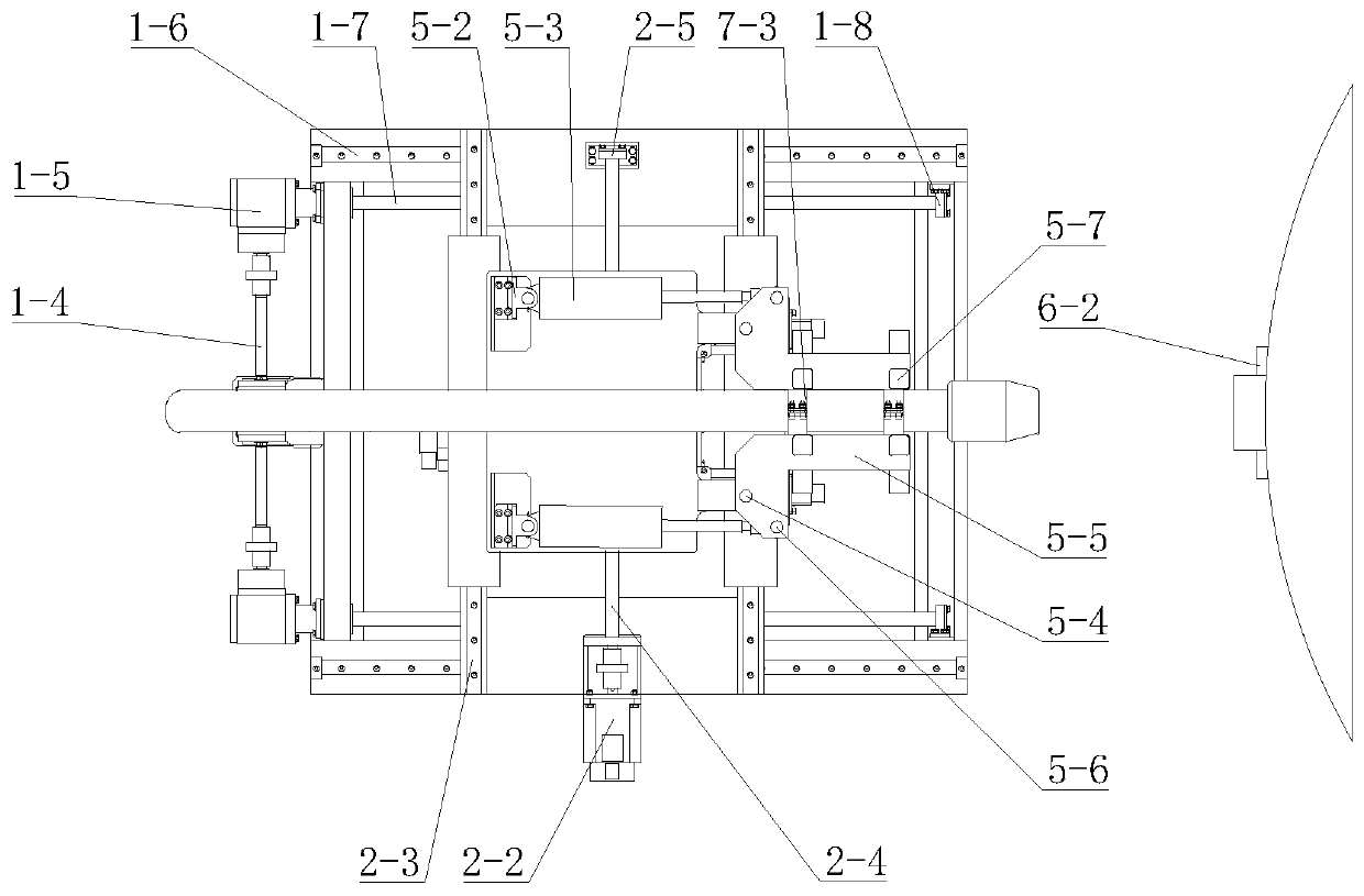 Automatic docking device and method for right angle coordinate flexibility non-contact type connector