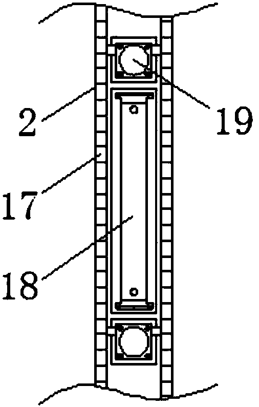 Road traffic indicating device