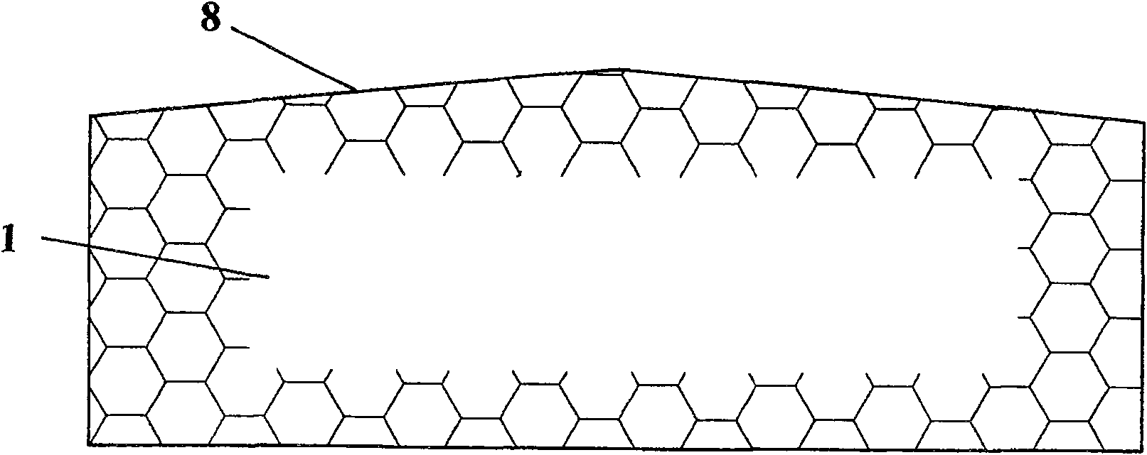 Insulating board for composite insulating block and method for making same