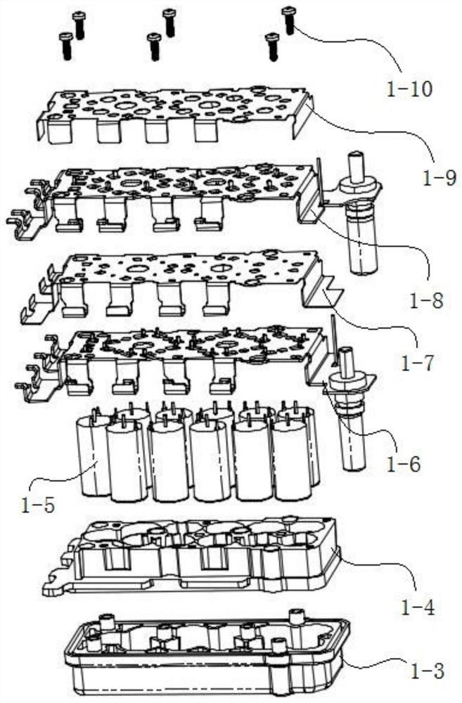 Integrated packaging electrolytic capacitor module of 48V BSG inverter and inverter assembly