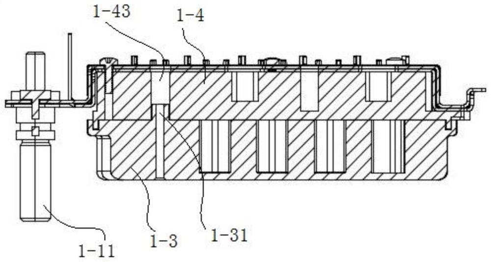 Integrated packaging electrolytic capacitor module of 48V BSG inverter and inverter assembly