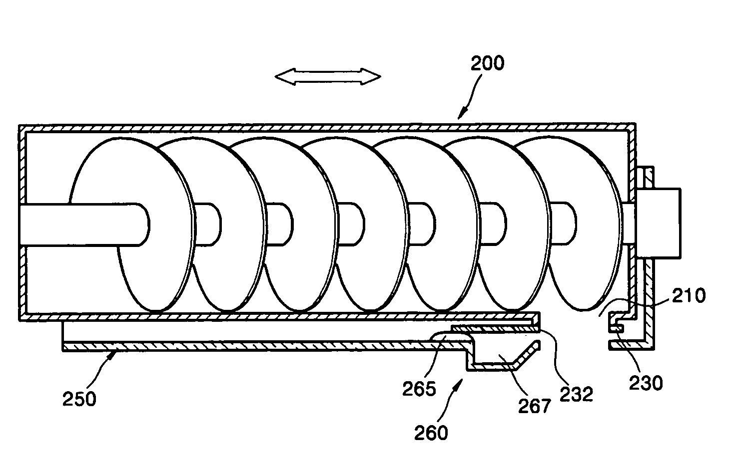 Image forming apparatus having toner remover to remove toner leaked from toner cartridge