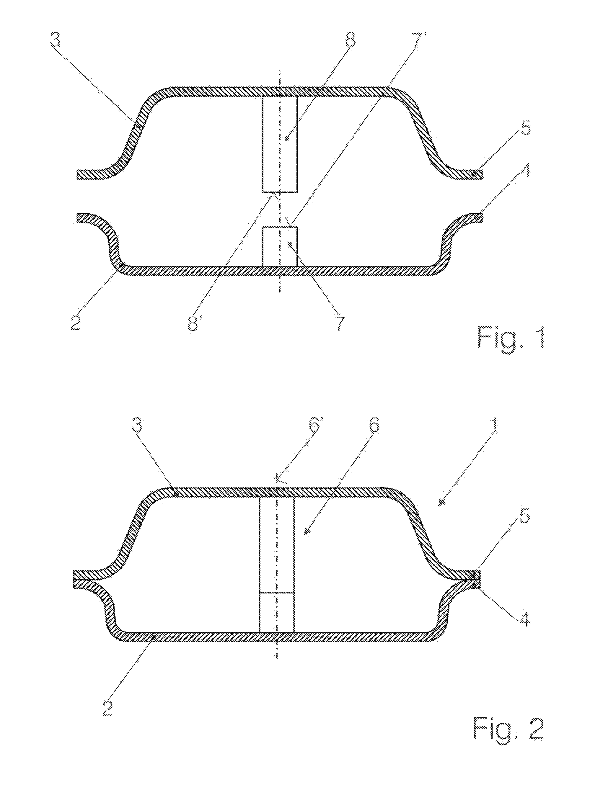 Fuel container for motor vehicles with a tie rod