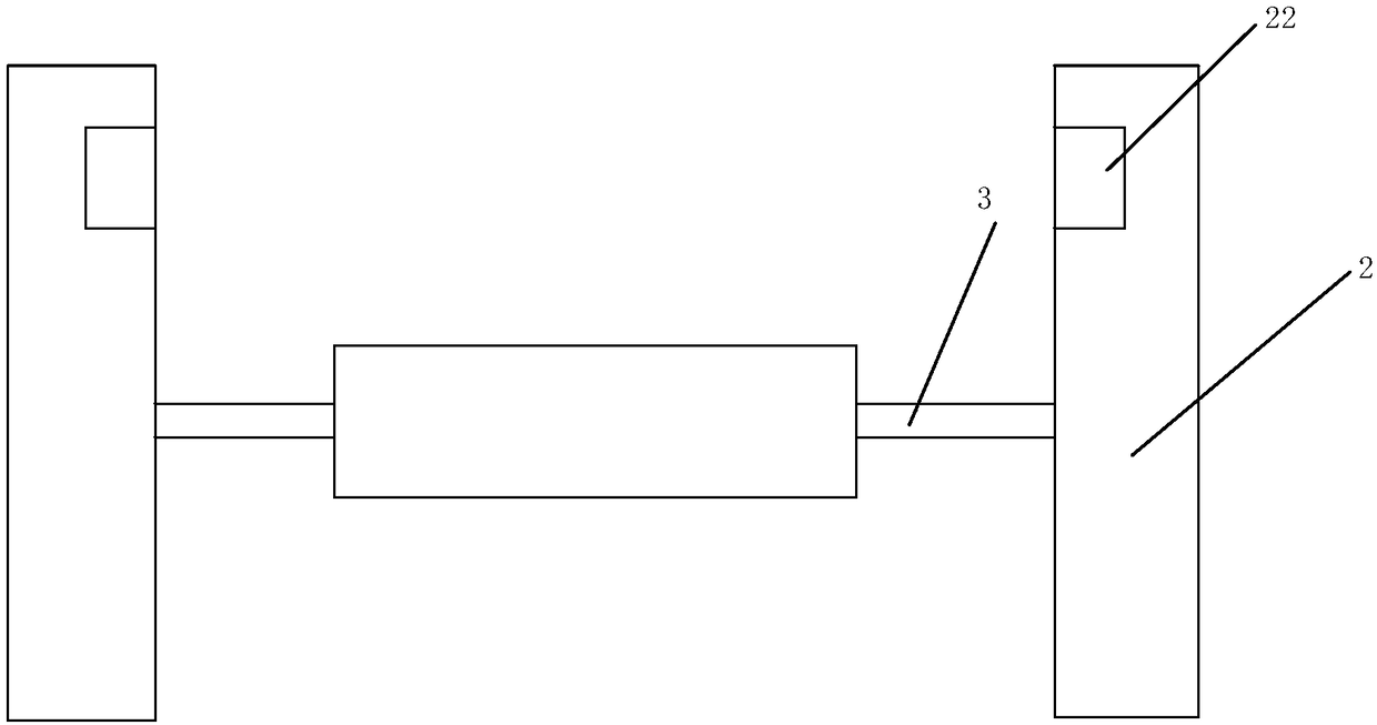 Feeding device of vertical net belt combination machine