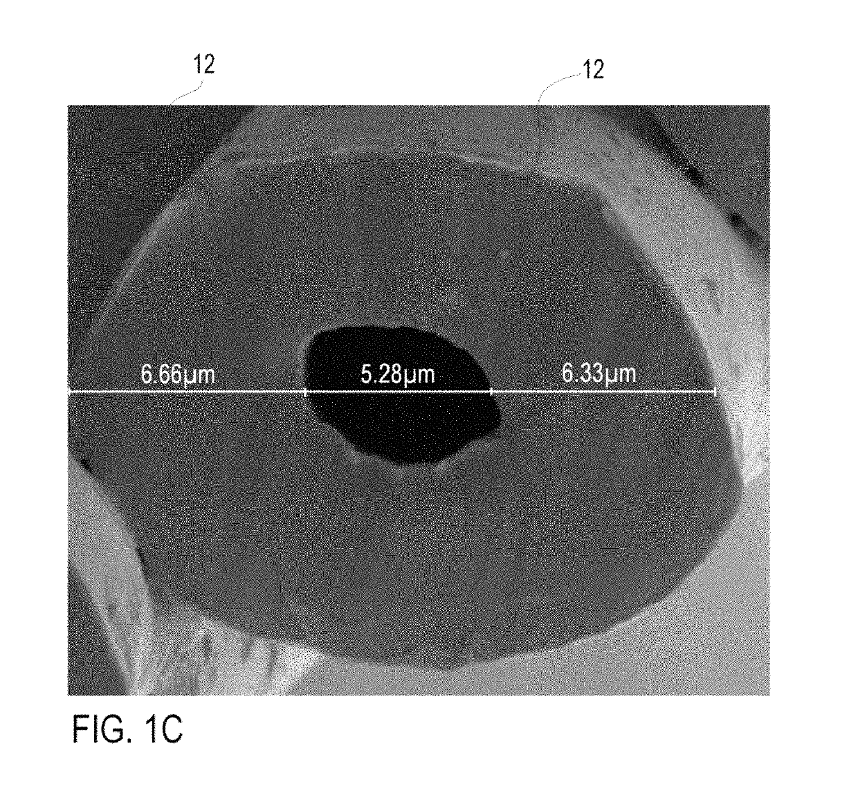 Universal, modular temperature controlled MRI phantom for calibrated anisotropic and isotropic imaging including hollow fluid filled tubular textiles for calibrated anisotropic imaging