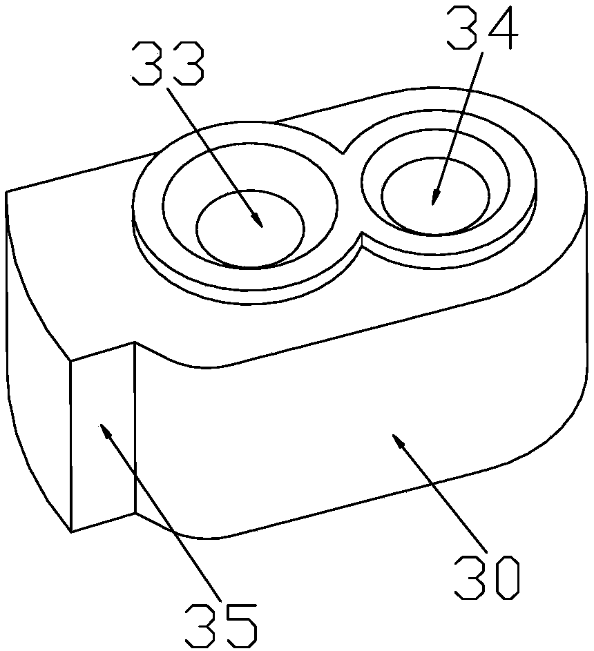 Circuit breaker operating mechanism and assembling method thereof