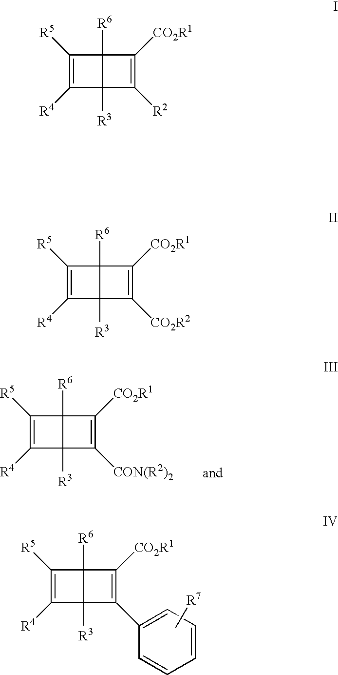 Optical recording media with triplet-sensitzed isomerization