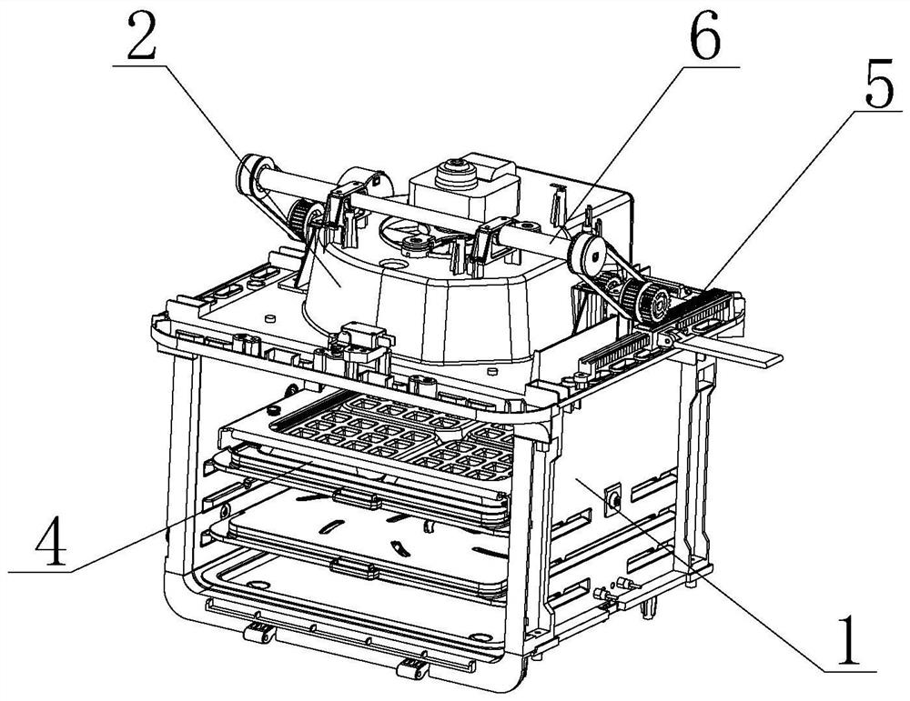 Oven with position-adjustable baking tray