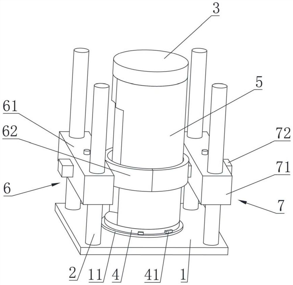 Tool and method for sleeving rigid thermal protection layer on non-closed equal-diameter revolving body cabin section