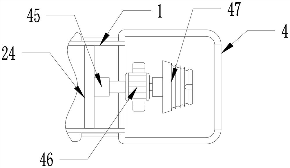 Stumbling rope launcher device