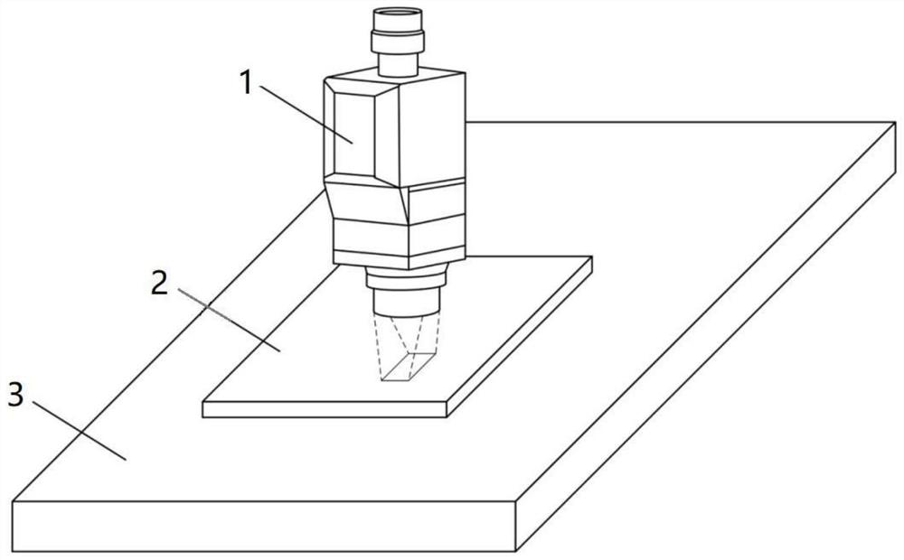 Laser surface heat treatment method for high-entropy alloy with reverse gradient nanostructure