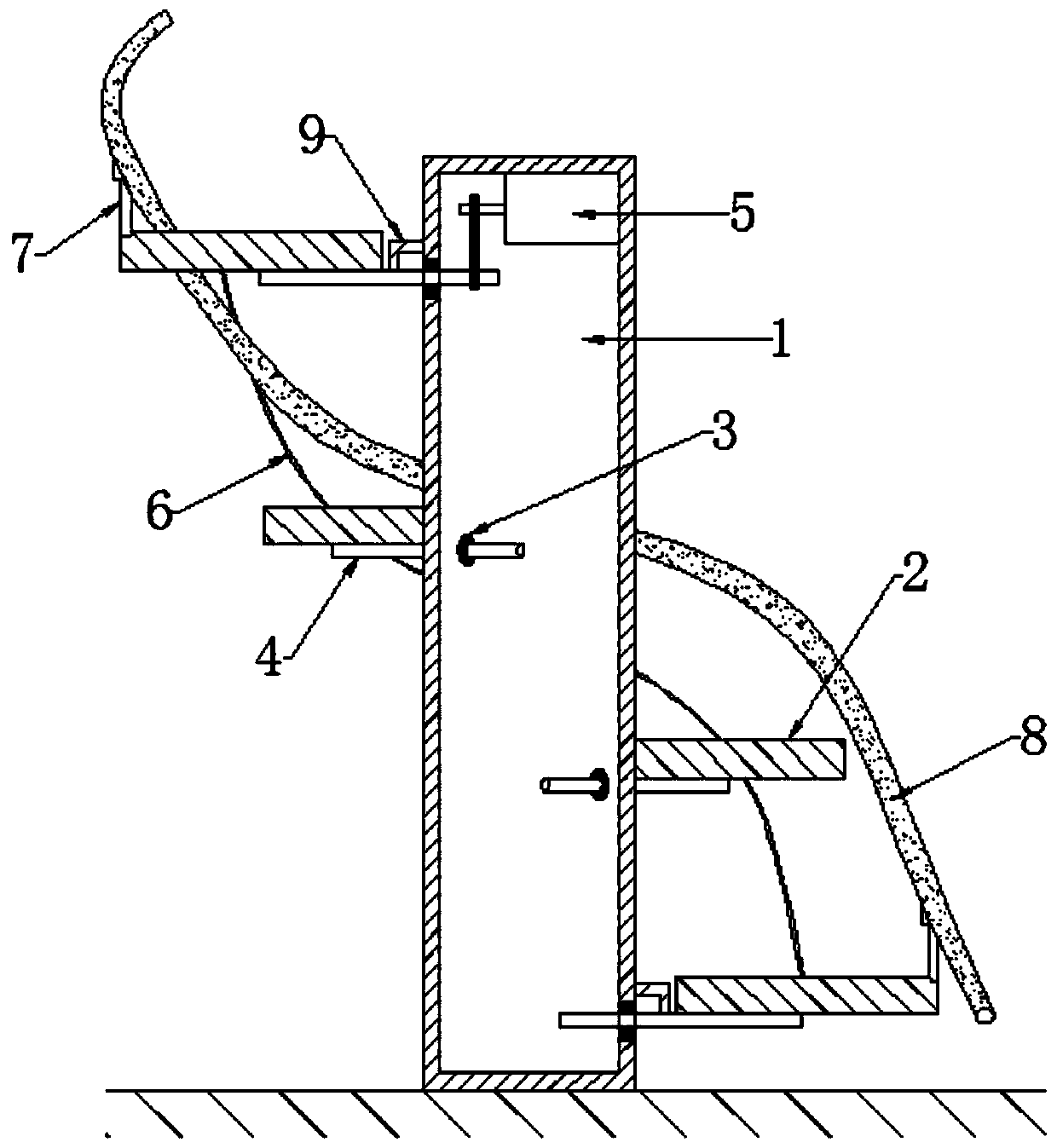 Winding staircase arranged between upper deck and lower deck of chemical ship