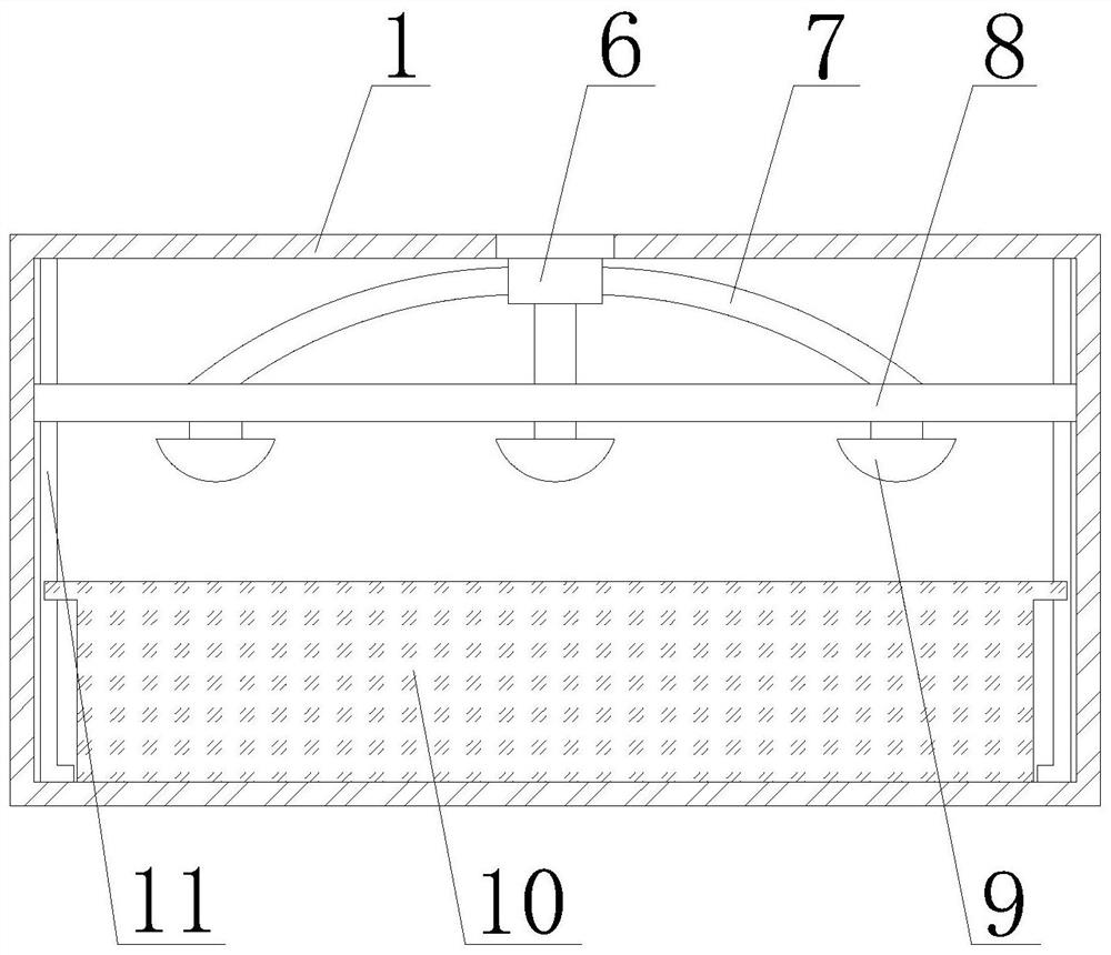 Automatic liquid supply device for municipal landscaping seedling culture