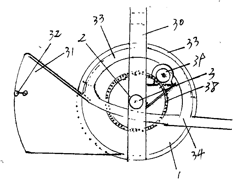 Overwater oil fishing machine of barrel-shaped telescopic opening/closing mesh sieve