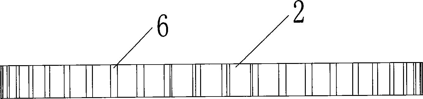 Grinding wheel with split dovetail groove structure