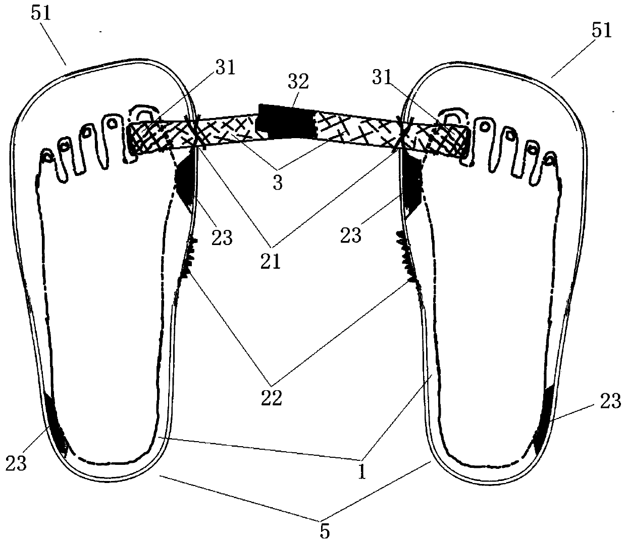 Hallux valgus correcting shoe suitable for correcting both feet