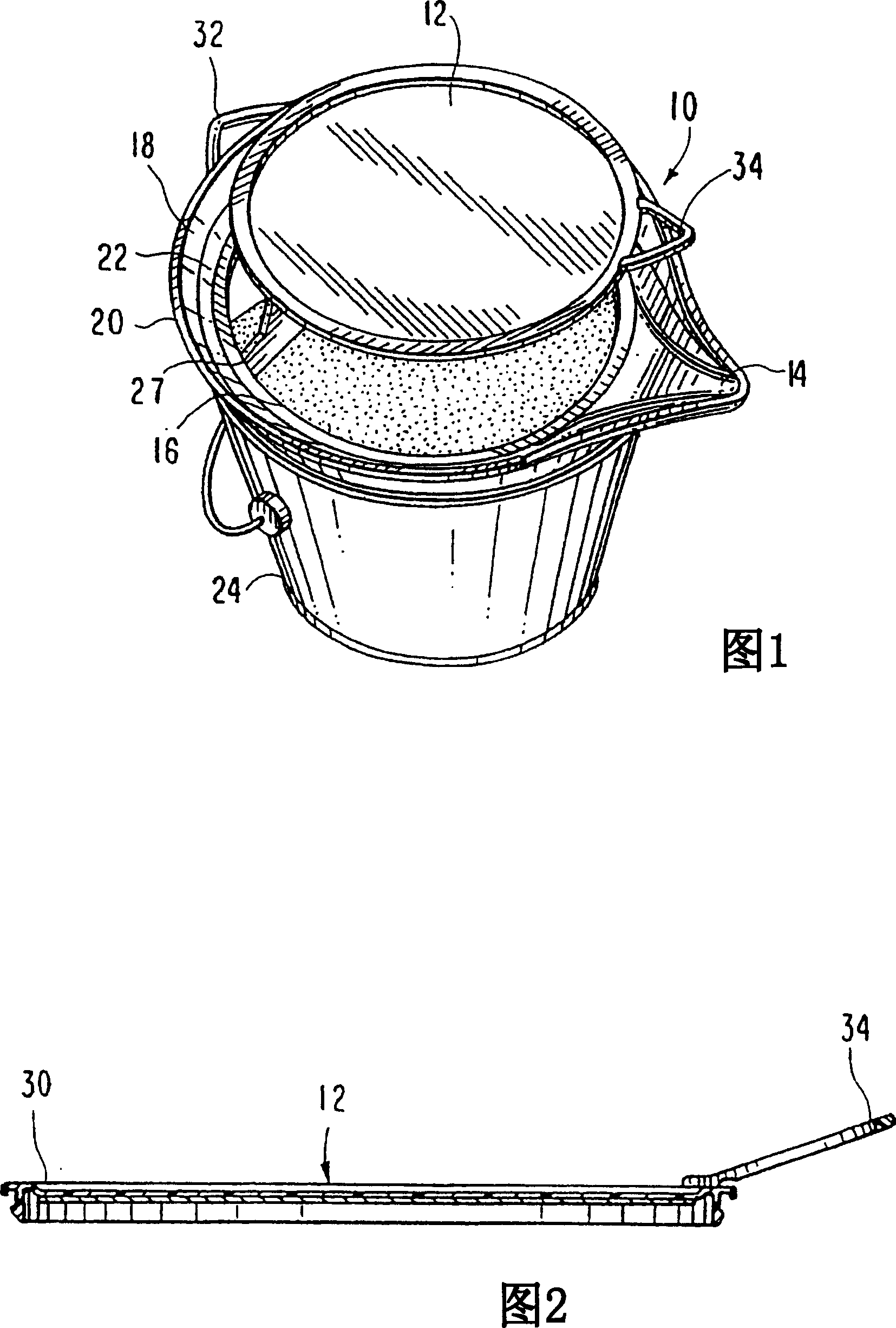 Multifunction pouring spout with handle