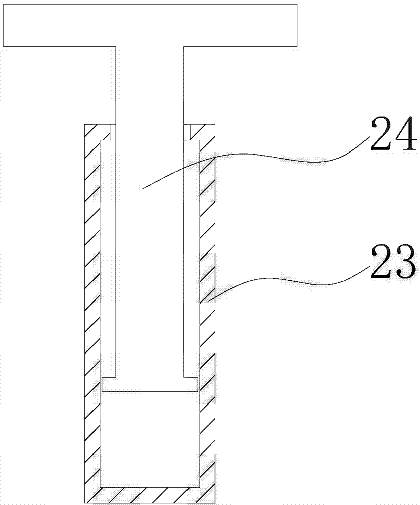 Sewage treatment device with good filtering effect