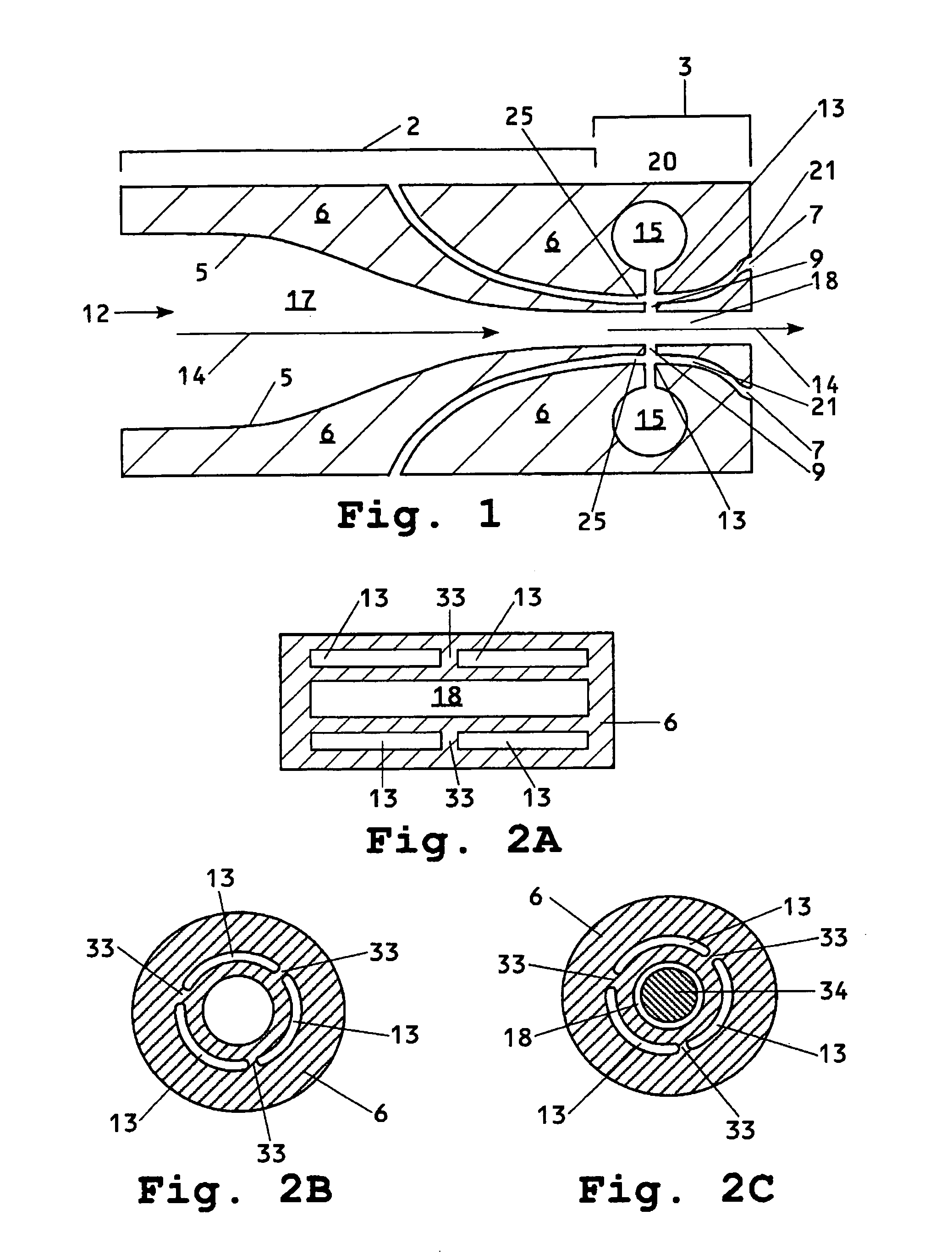 Virtual impactor device with reduced fouling