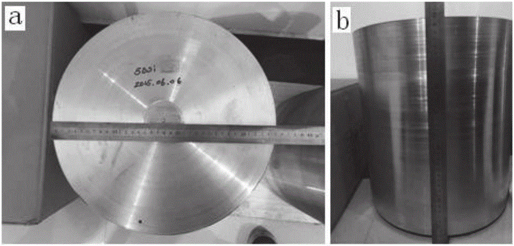 Alloying-element-strengthened high-silicon aluminum composite and preparation method thereof