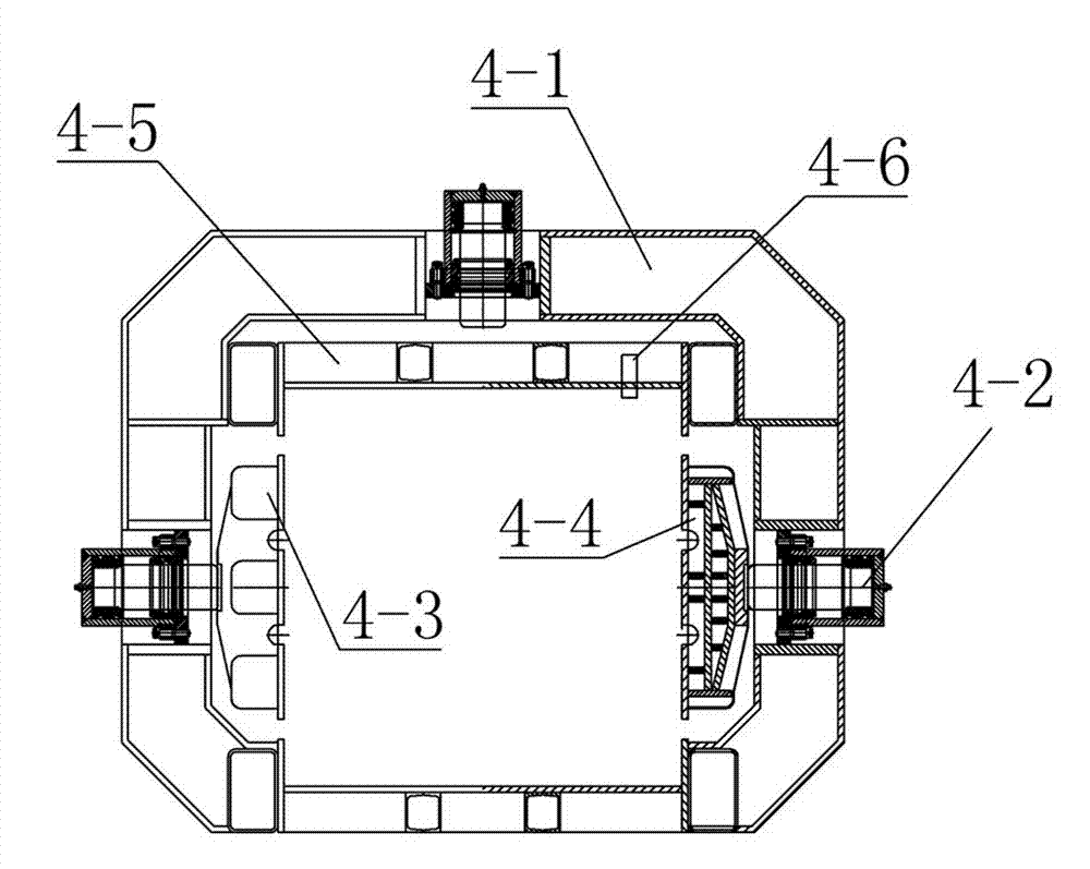 Clinging arm horizontal packing machine