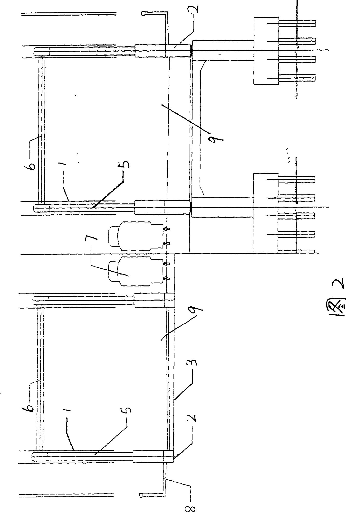 Track traffic and urban road integrated tie arch bridge