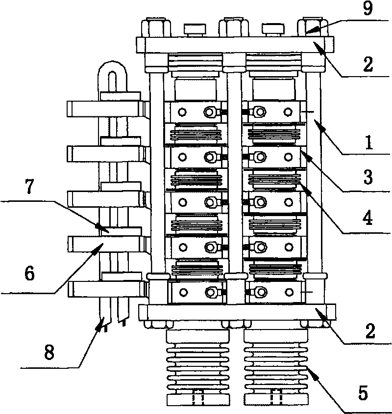 Self-cooled thyristor valve of high power and mounting vehicle