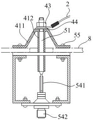 Feeder insulator and on-plane short-wave radio station wire antenna using same