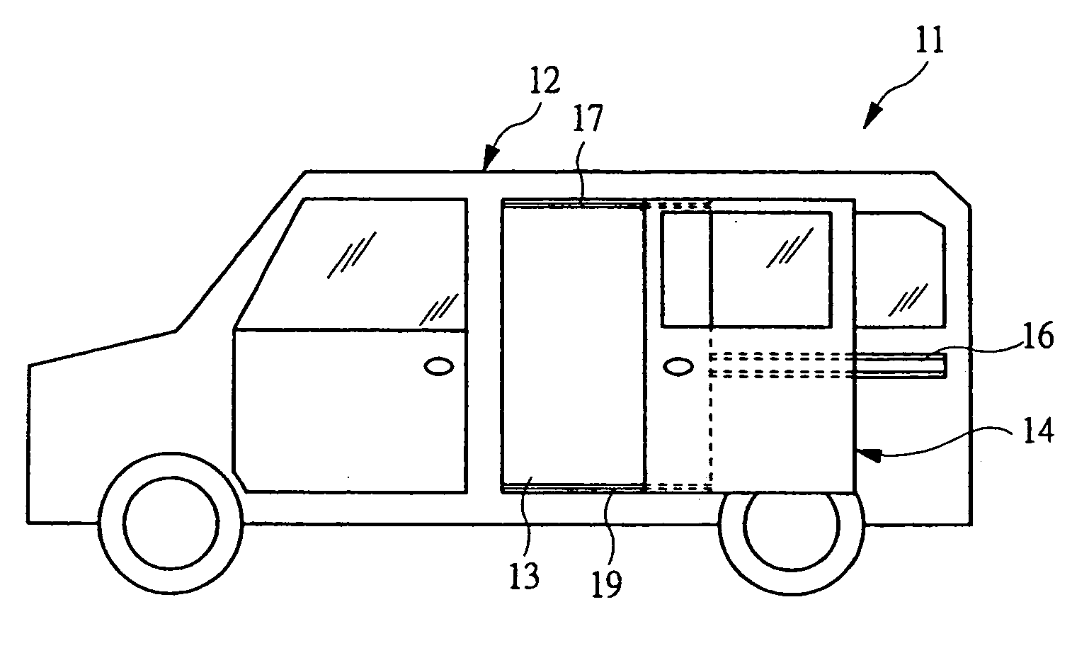 Sliding door opening and closing device