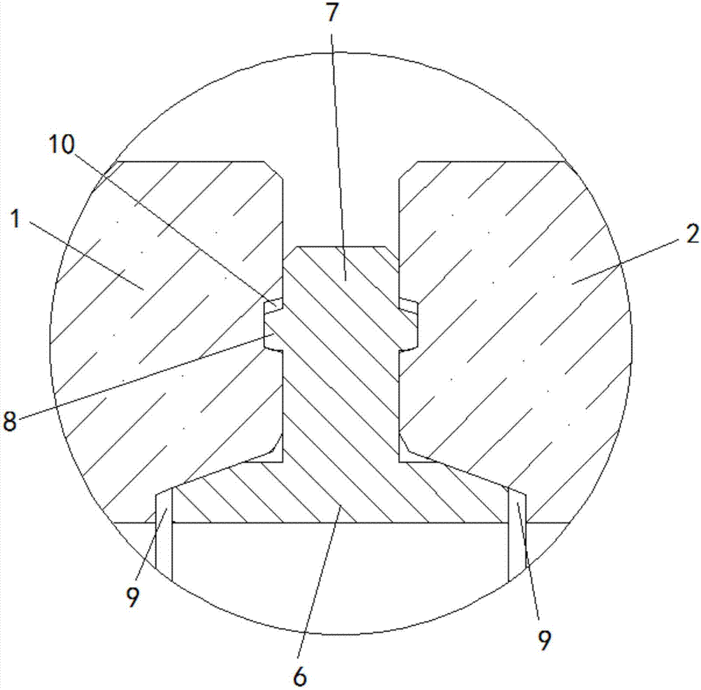 Mechanical self-locking type connecting device for fluid material conveying pipeline