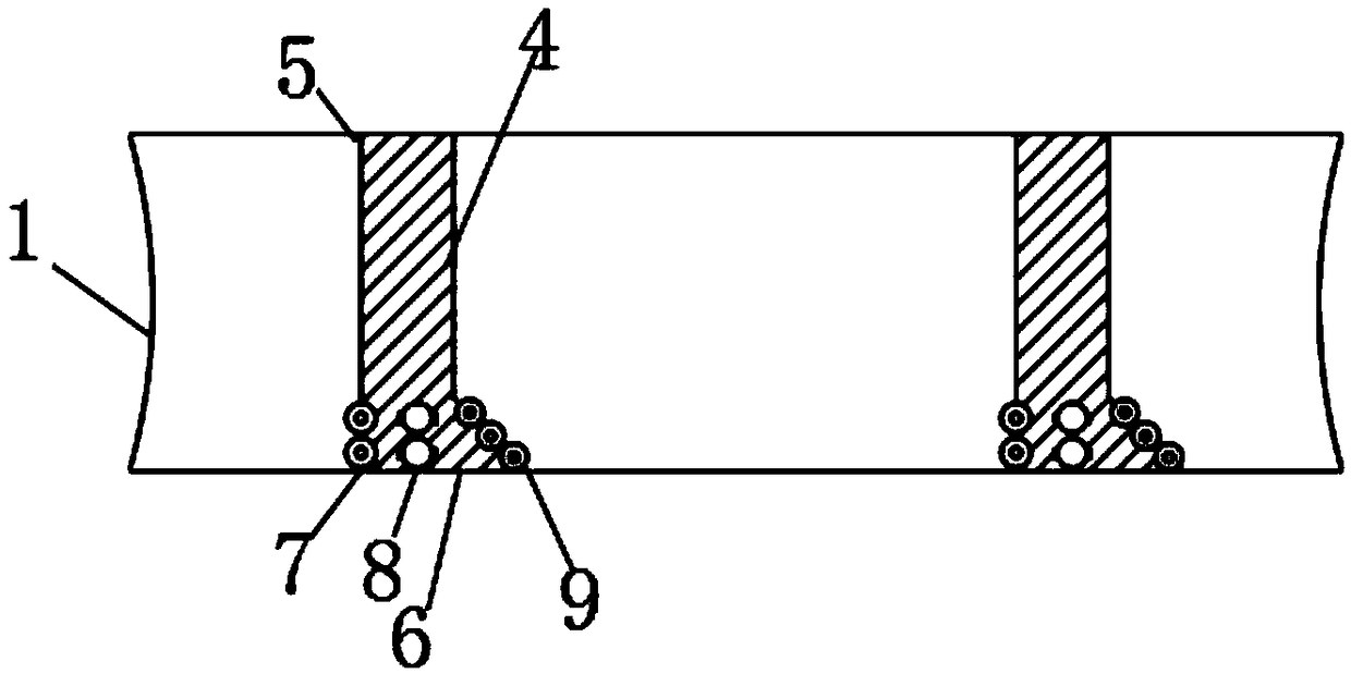 Grinding body blocking preventing grid plate