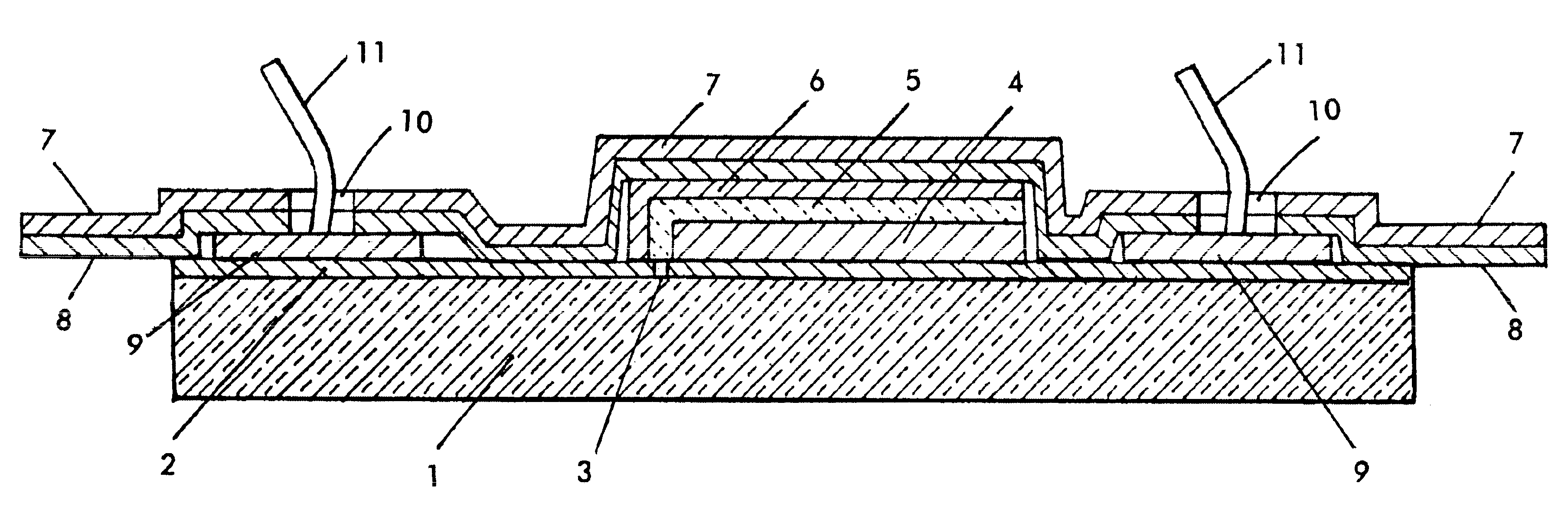 Method to implement sealing and electrical connections to single cell and multi-cell regenerative photoelectrochemical devices