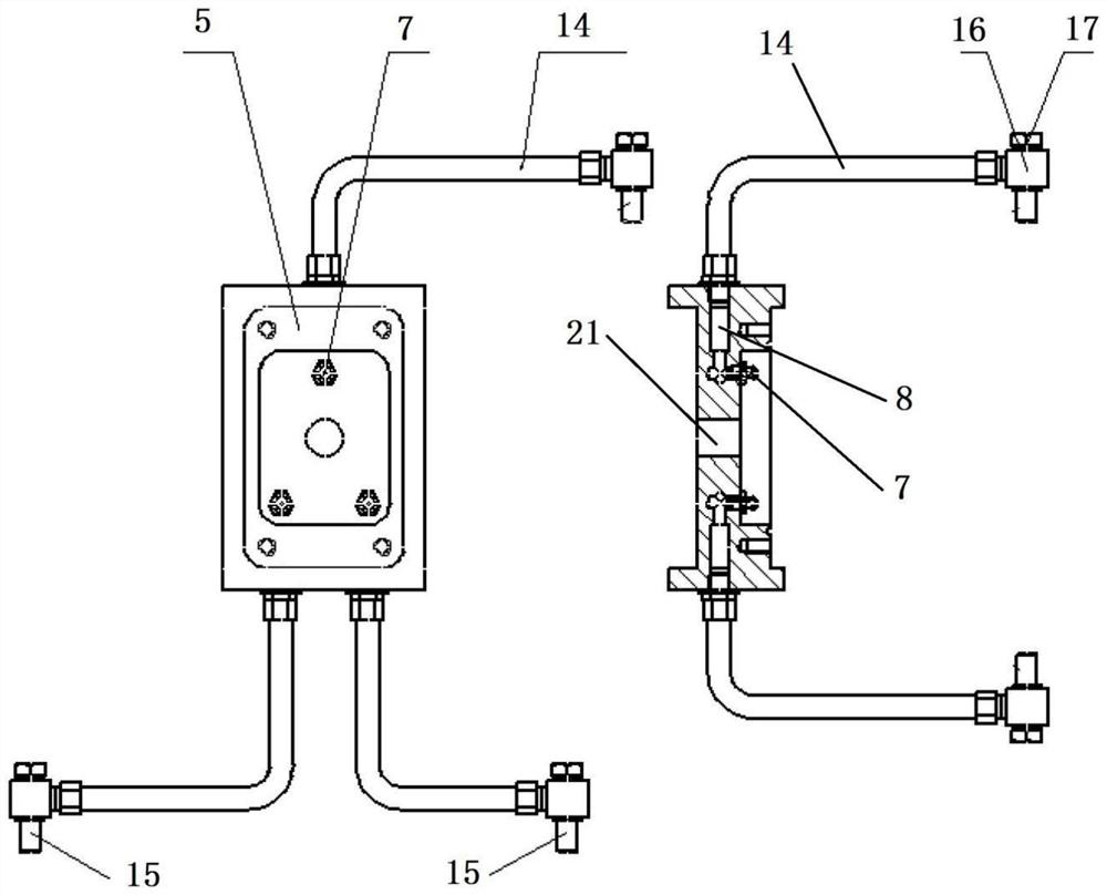 Pneumatic oil injection system for crossheading wheel type crusher