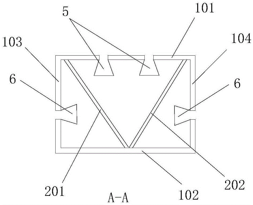 Spliced main keel for buildings