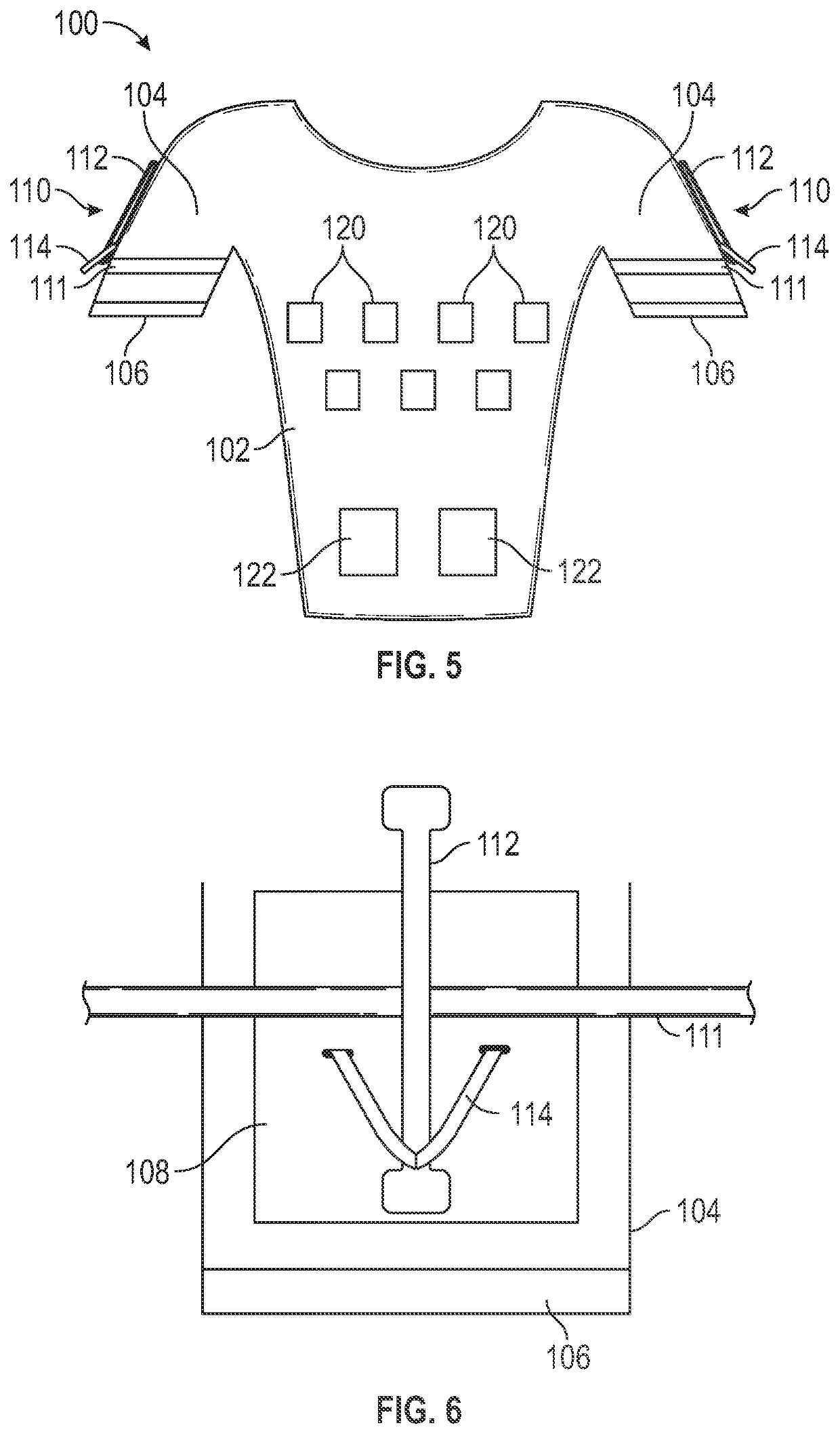 Clothing article comprising a tourniquet