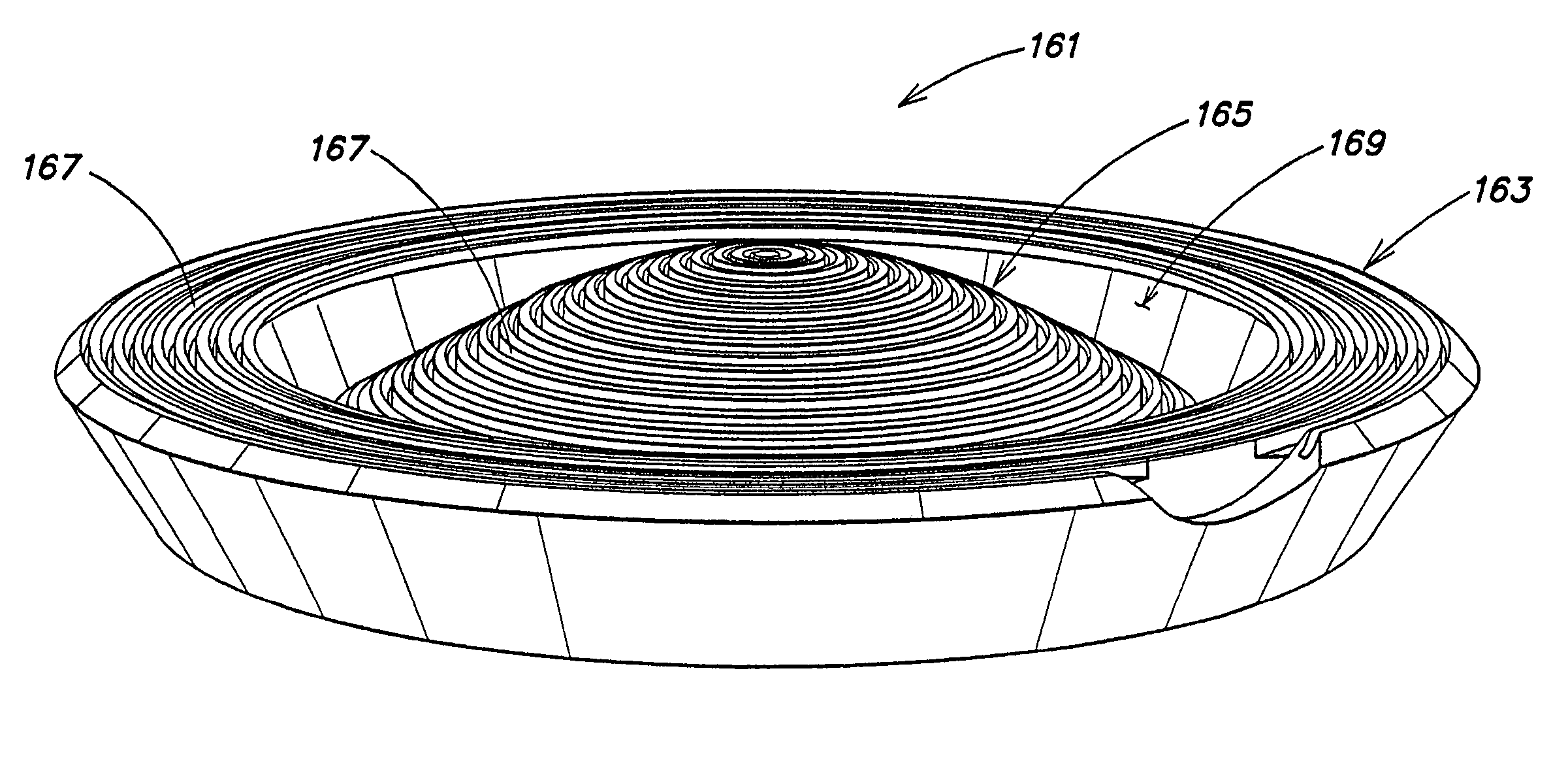 Communication system with broadband antenna