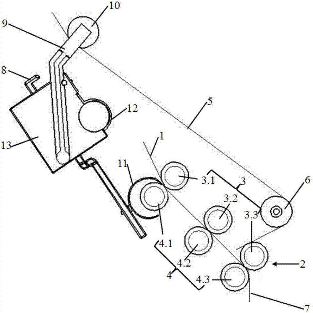 Self-adaptive micro-tension fast reaction device and method for core breaking protection of core yarn and spinning machine