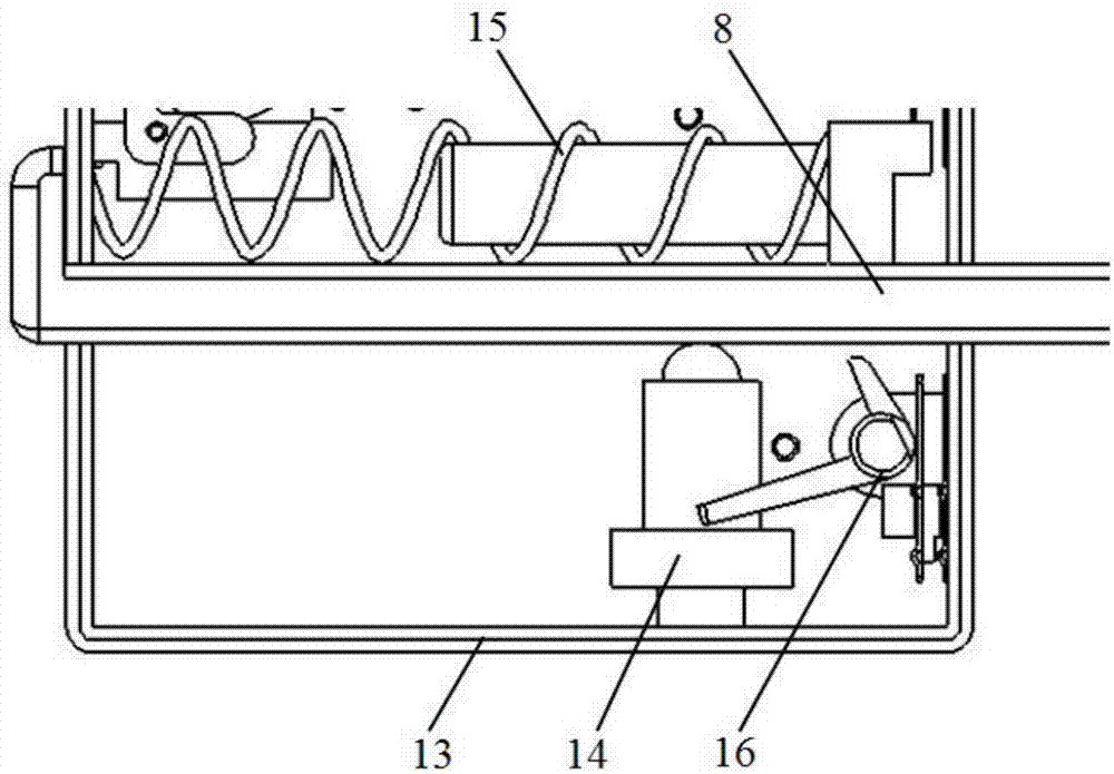 Self-adaptive micro-tension fast reaction device and method for core breaking protection of core yarn and spinning machine