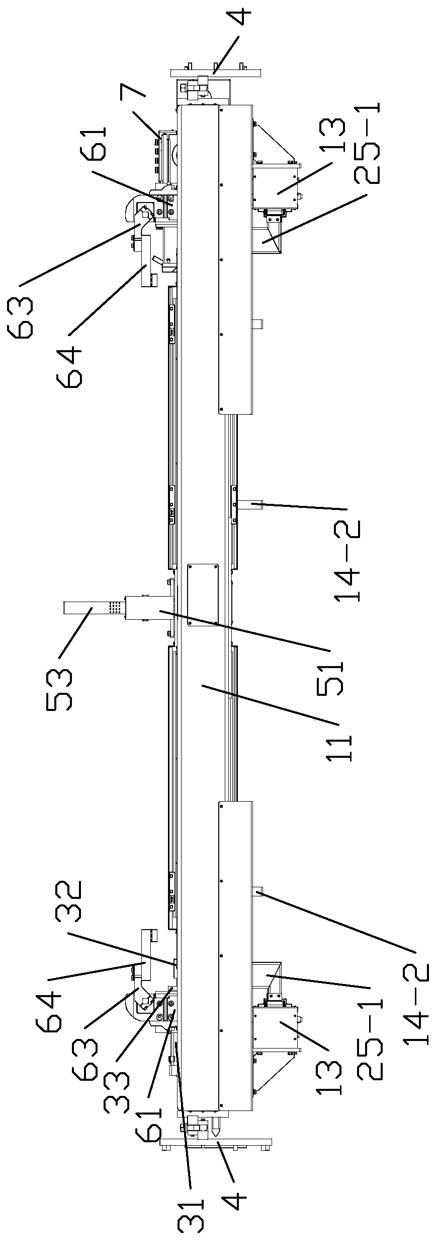 Oil tank chassis tool structure of flexible welding robot