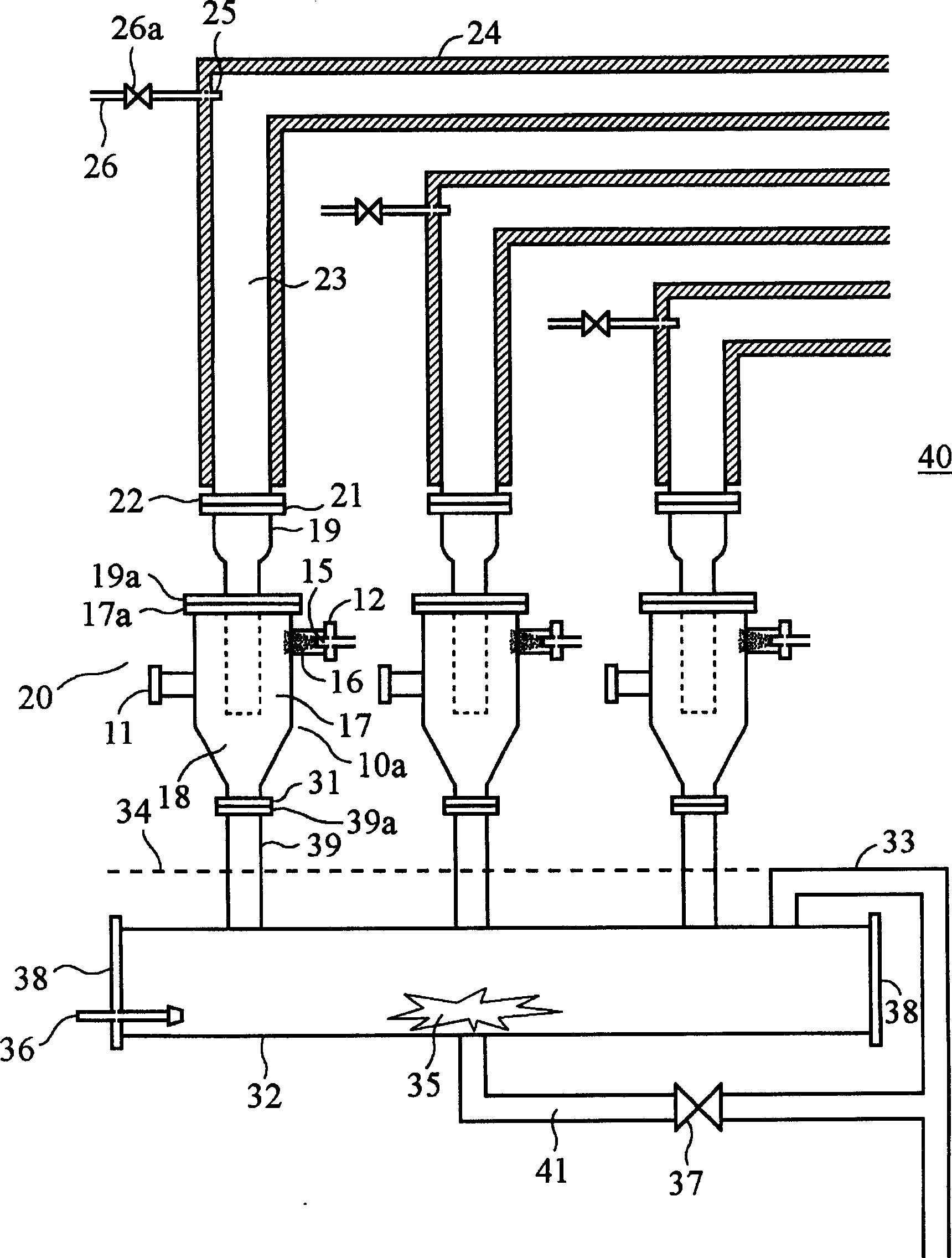 Device and method for pretreating waste gas under moisture environment