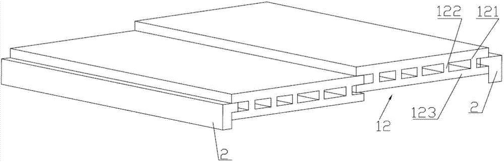 Door pocket capable of being cut and clamped and provided with fixing step