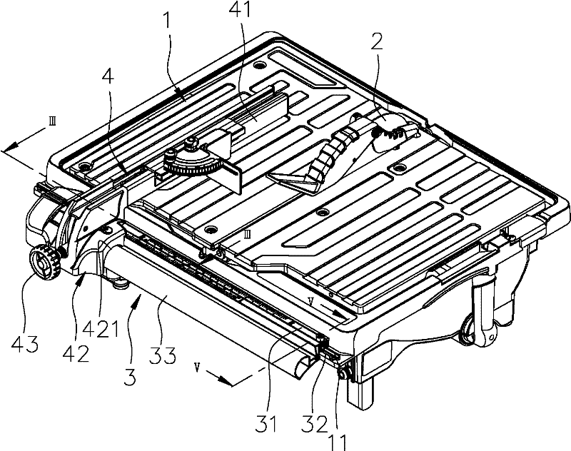 Cutter with extendable machining range