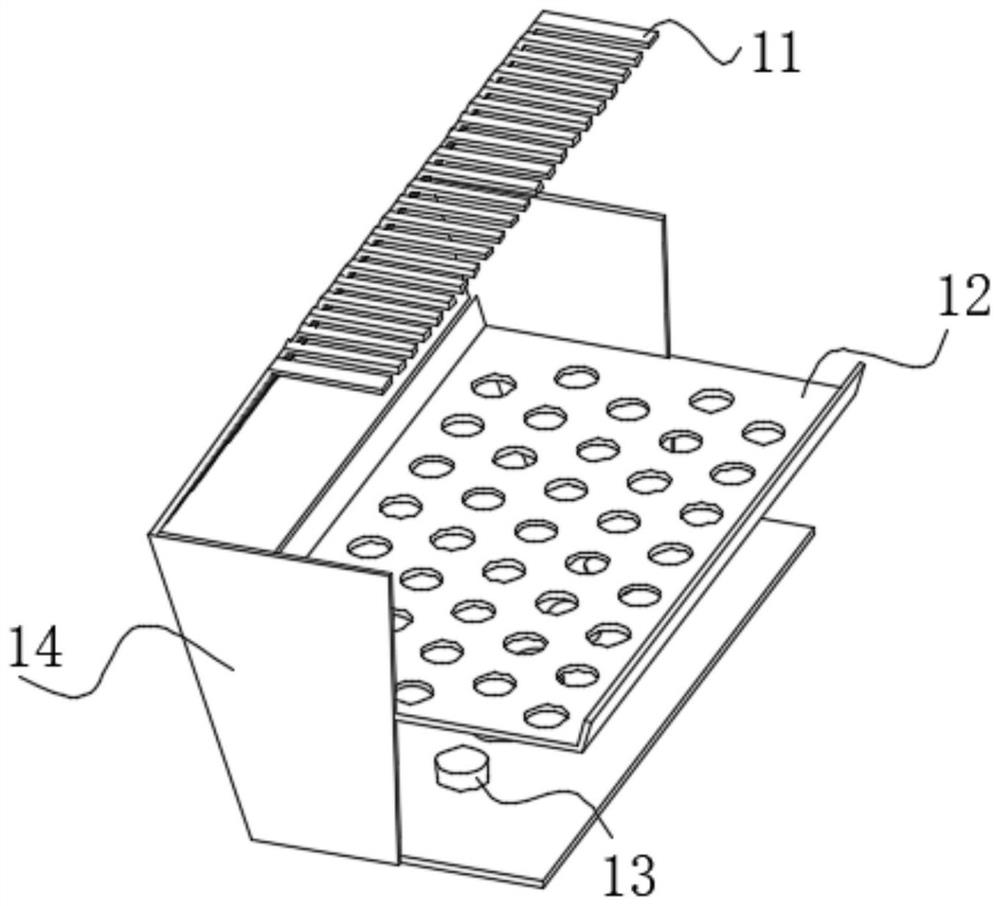 Water resource recycling irrigation device for garden maintenance