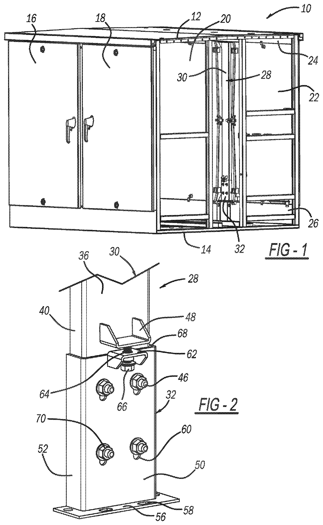 Adjustible center post for multi-door enclosures