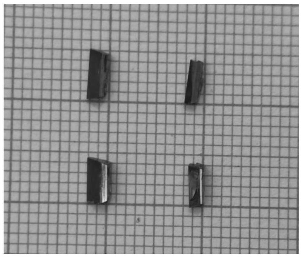 Organic nonlinear optical crystal material DOBT and preparation method thereof