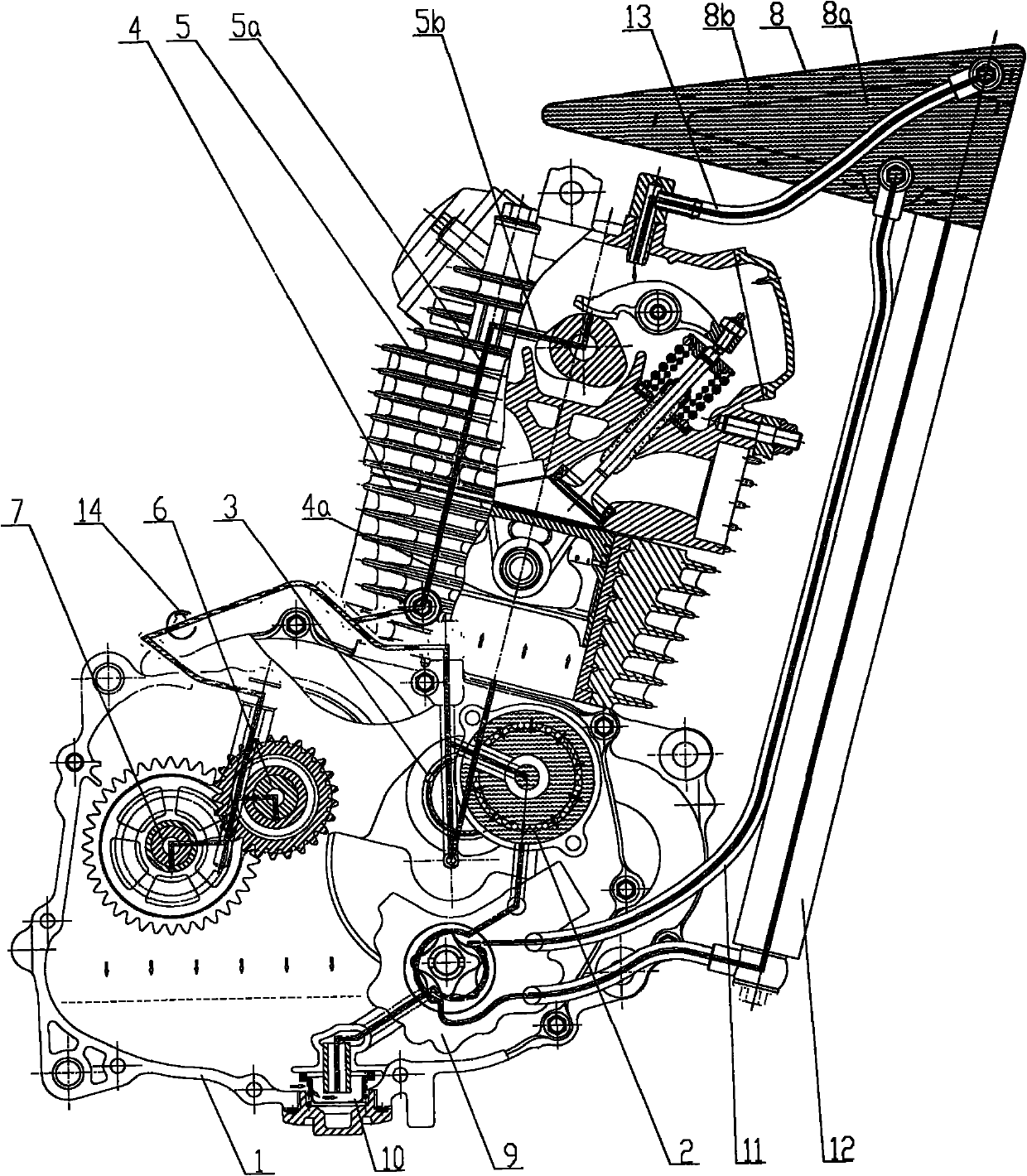 Engine lubricant passage