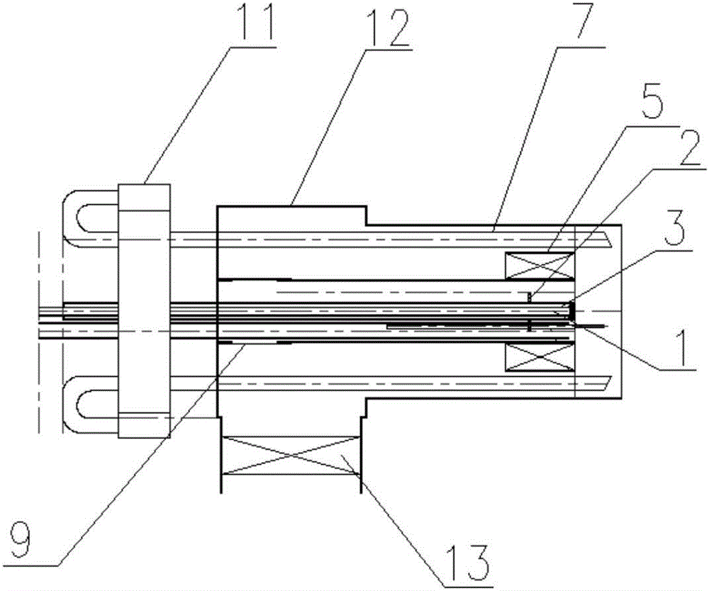 Ultra-low-nitrogen gas combustor with gun head self-combustion-stabilization devices