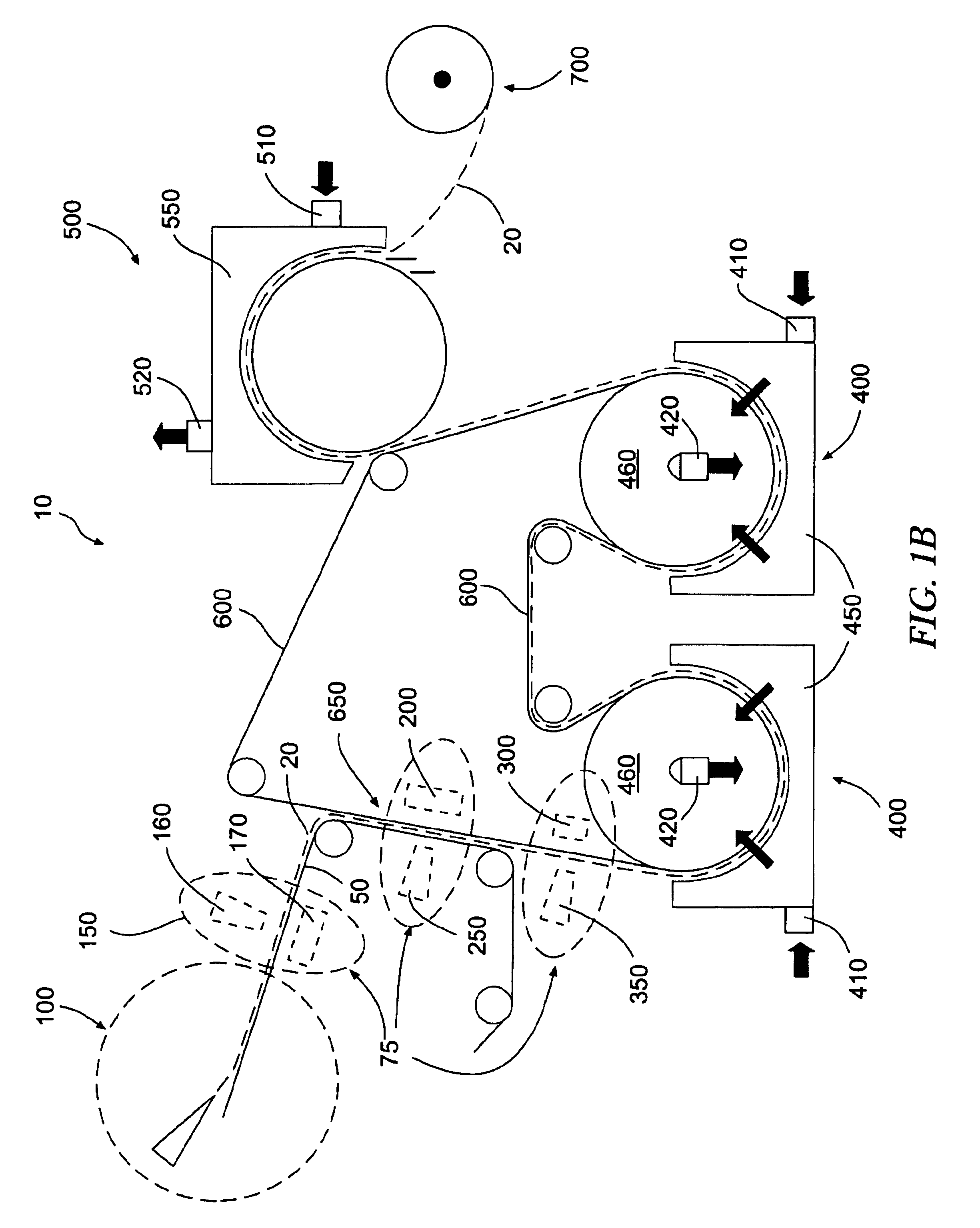 Apparatus for dewatering a paper web and associated system and method